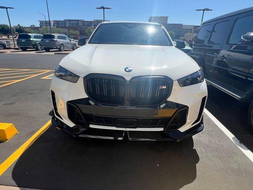 Alpine White 2024 BMW X5 M60i