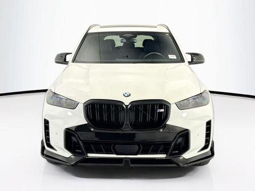 Alpine White 2024 BMW X5 M60i