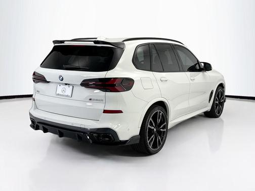 Alpine White 2024 BMW X5 M60i