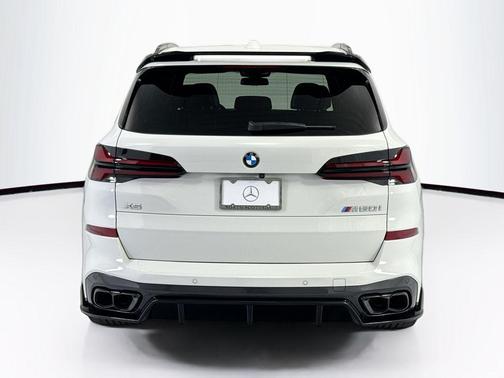 Alpine White 2024 BMW X5 M60i