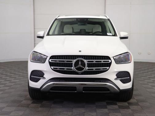 2026 Mercedes-Benz GLE 450e 4MATIC