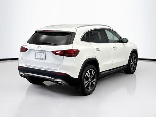 2026 Mercedes-Benz GLA 250 4MATIC