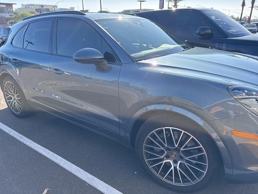 2020 Porsche Cayenne S