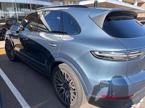 2020 Porsche Cayenne S