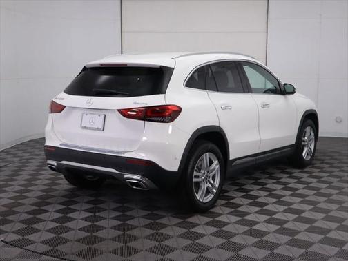 White 2023 Mercedes-Benz GLA 250 4MATIC