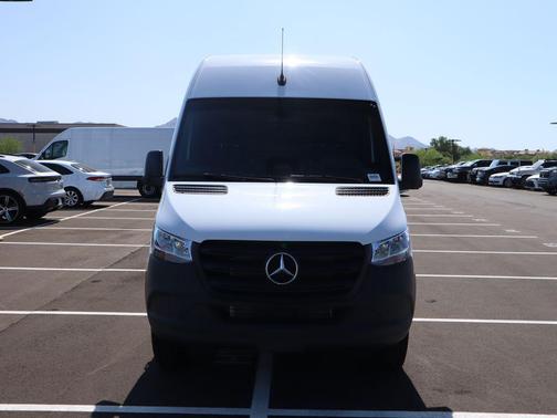 2025 Mercedes-Benz Sprinter 3500 High Roof