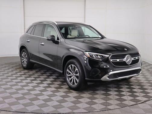 2026 Mercedes-Benz GLC 300 Base