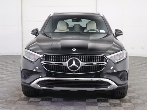 2026 Mercedes-Benz GLC 300 Base
