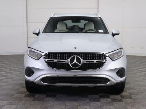2026 Mercedes-Benz GLC 300 Base