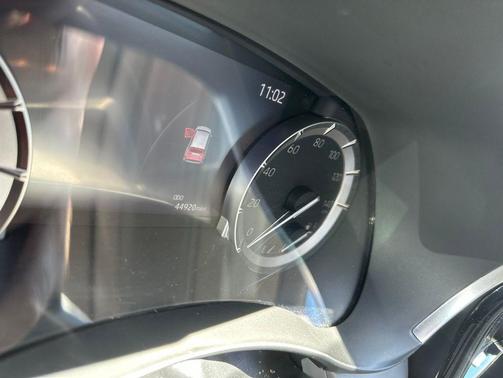 Magnetic Gray Metallic 2022 Toyota Highlander XLE