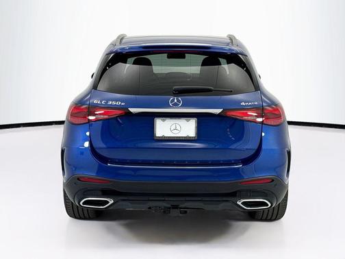 2026 Mercedes-Benz GLC 350e Base