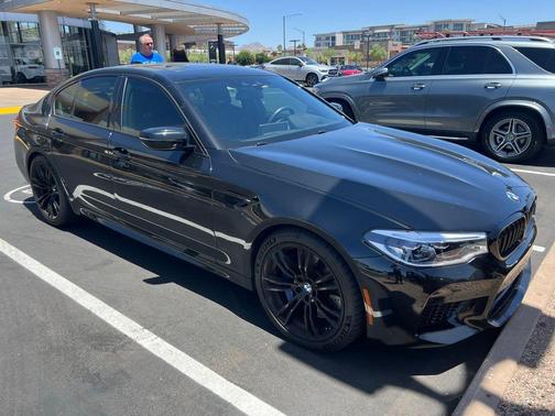Black Sapphire Metallic 2020 BMW M5 Base