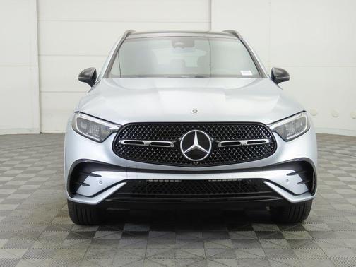 2026 Mercedes-Benz GLC 300 4MATIC