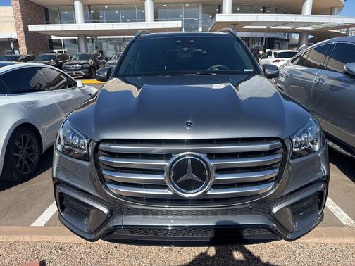 2025 Mercedes-Benz GLS 450 4MATIC