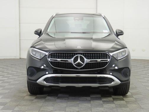 2026 Mercedes-Benz GLC 300 4MATIC