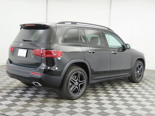 2026 Mercedes-Benz GLB 250 Base