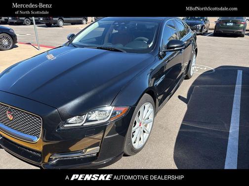 2019 Jaguar XJ R-Sport