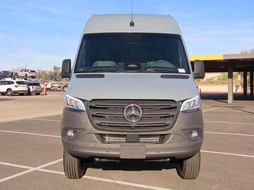 2026 Mercedes-Benz Sprinter 2500 High Roof
