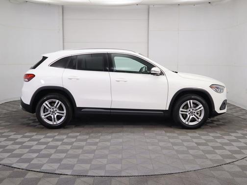 2022 Mercedes-Benz GLA 250 Base