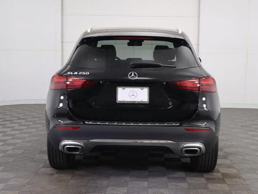 2025 Mercedes-Benz GLA 250 4MATIC