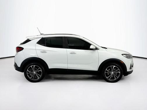 Summit White 2021 Buick Encore GX Select