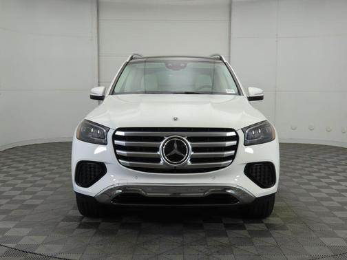 2026 Mercedes-Benz GLS 450 4MATIC