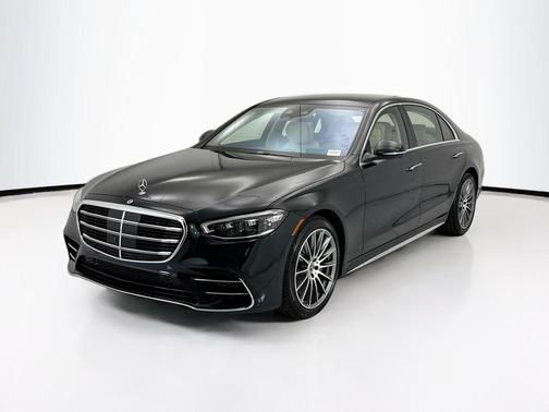 Emerald Green Metallic 2026 Mercedes-Benz S-Class 4MATIC