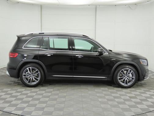 2025 Mercedes-Benz AMG GLB 35 4MATIC