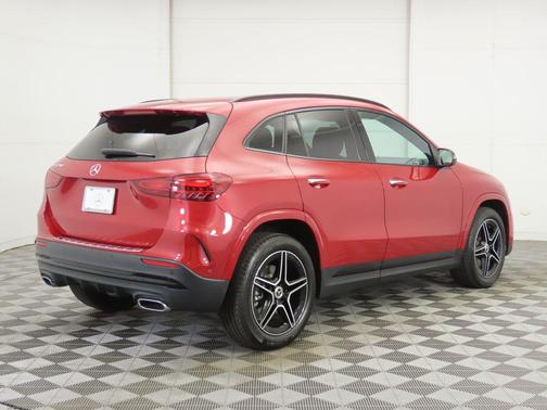 2025 Mercedes-Benz GLA 250 4MATIC