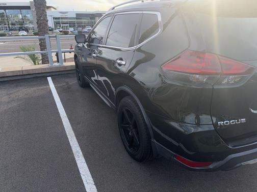 2019 Nissan Rogue SV