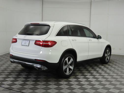 2019 Mercedes-Benz GLC 300 Base