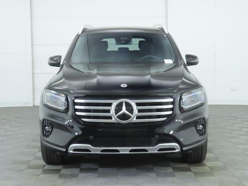 2025 Mercedes-Benz GLB 250 4MATIC