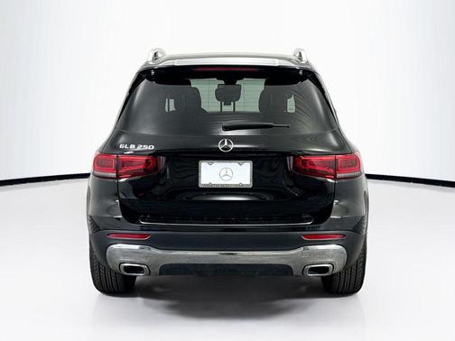 2023 Mercedes-Benz GLB 250 Base