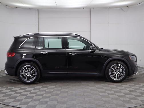 2025 Mercedes-Benz AMG GLB 35 4MATIC