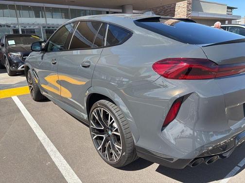 Dravit Grey Metallic 2024 BMW X6 M Base