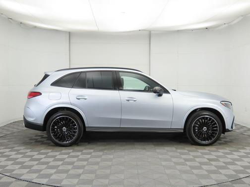 2026 Mercedes-Benz GLC 300 4MATIC