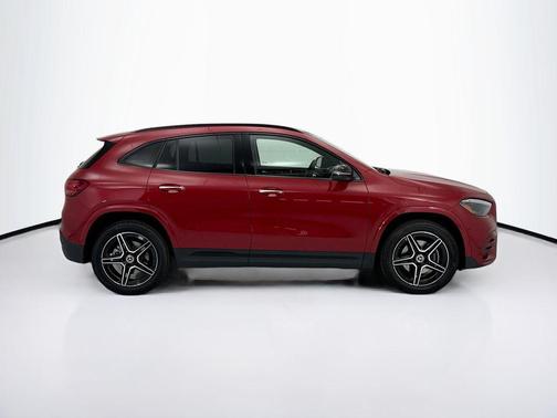 MANUFAKTUR Patagonia Red Metallic 2026 Mercedes-Benz GLA 250 4MATIC