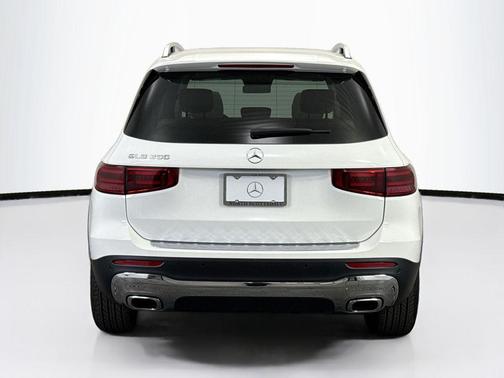 2026 Mercedes-Benz GLB 250 Base