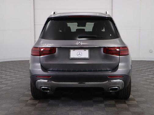 2025 Mercedes-Benz GLB 250 Base