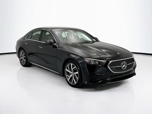 Obsidian Black Metallic 2026 Mercedes-Benz E-Class E 350