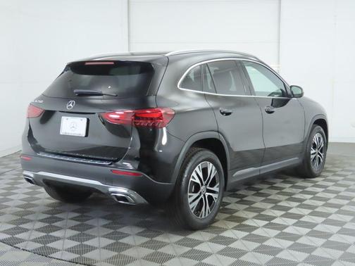 2025 Mercedes-Benz GLA 250 4MATIC
