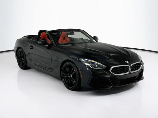 Black Sapphire Metallic 2024 BMW Z4 sDrive30i