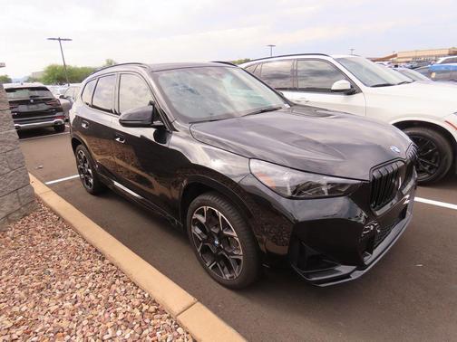 2025 BMW X1 M35i