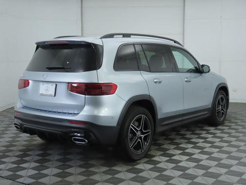 2026 Mercedes-Benz GLB 250 Base