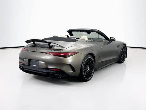 2022 Mercedes-Benz AMG SL 63 Base