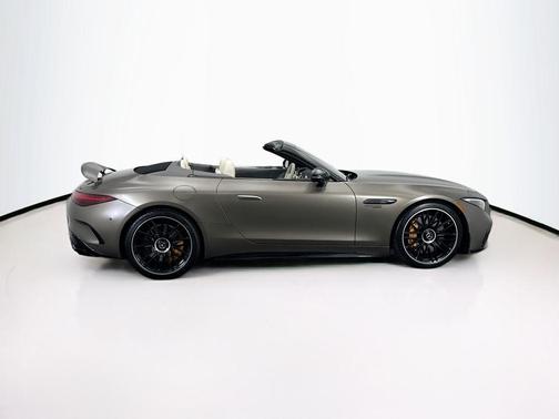 2022 Mercedes-Benz AMG SL 63 Base