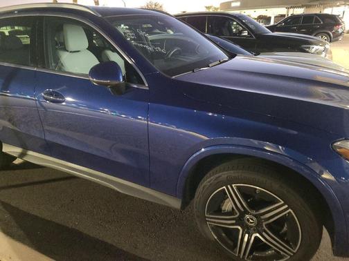 2023 Mercedes-Benz GLC 300 Base