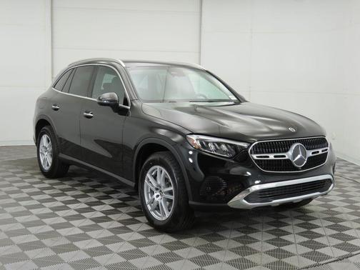 2025 Mercedes-Benz GLC 300 Base