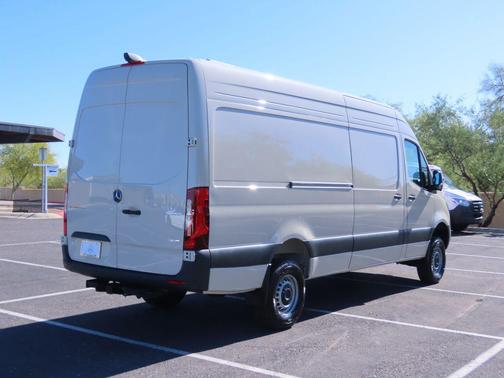 2025 Mercedes-Benz Sprinter 2500 High Roof
