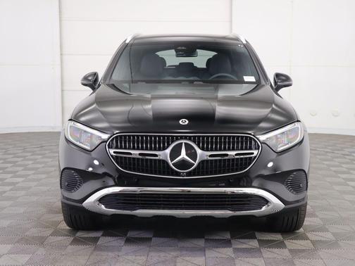 2026 Mercedes-Benz GLC 300 Base